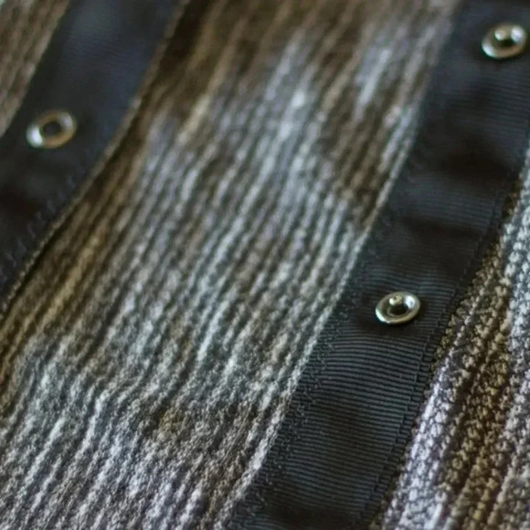 Lululemon, Vinyasa Scarf Coco Pique Black White Customizable Snap Knit Wrap - Picture 5 of 13